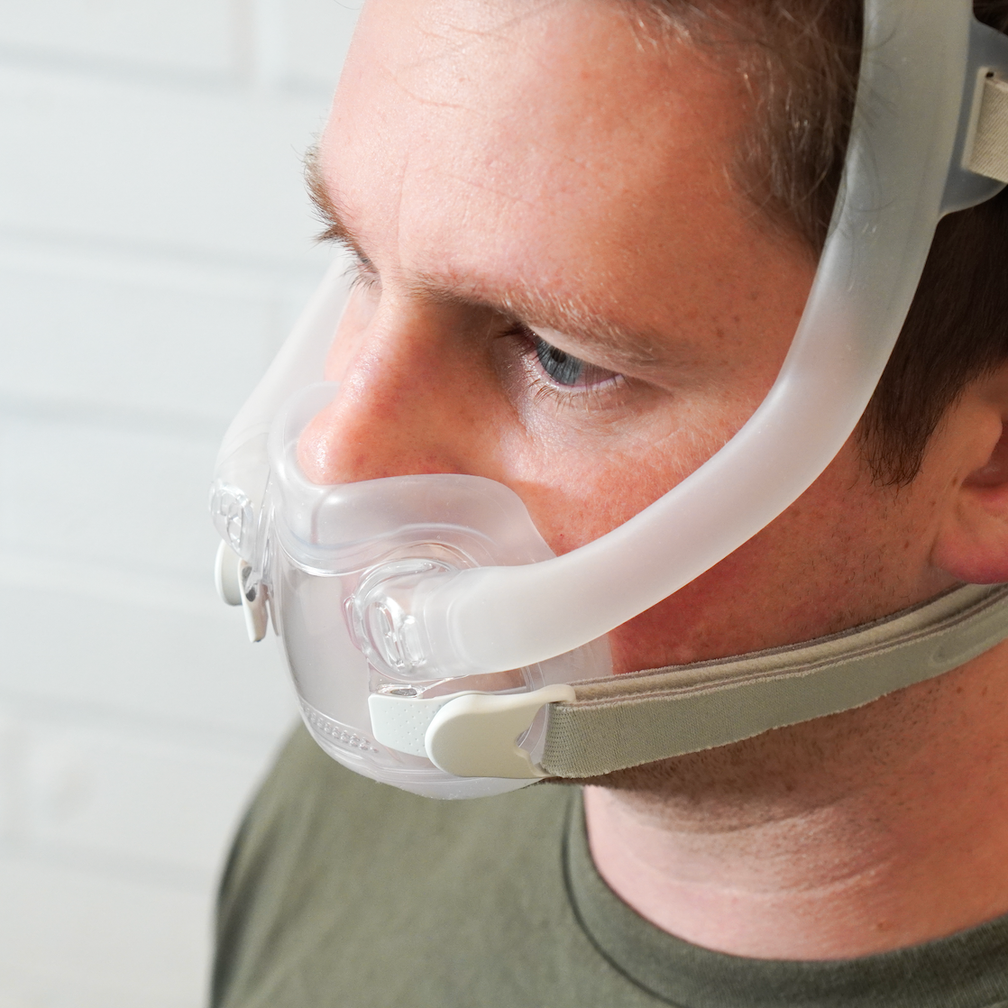 ResMed AirFit F30i cushion and headgear close-up